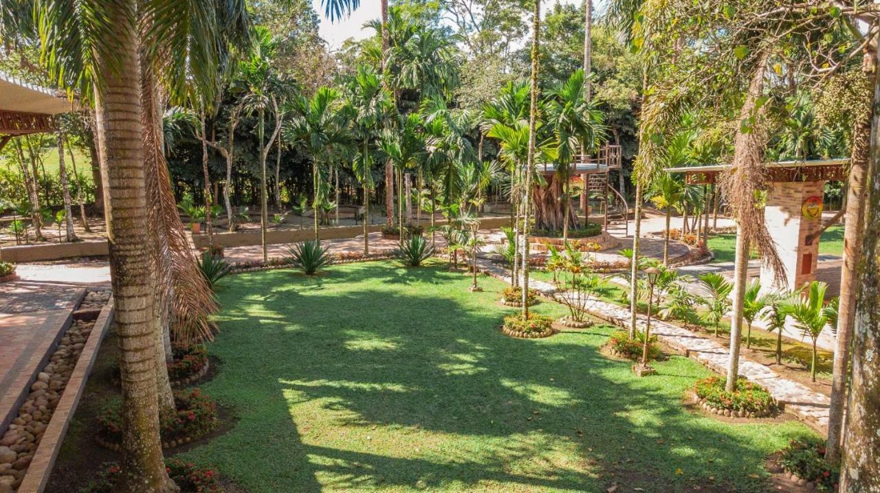 Hotel Hacienda Gualanday Apiay Extérieur photo